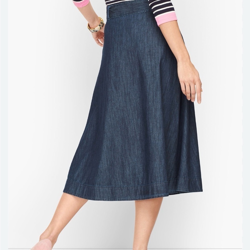 Talbots sz 8 NWT Classic Denim A-Line Skirt 32”